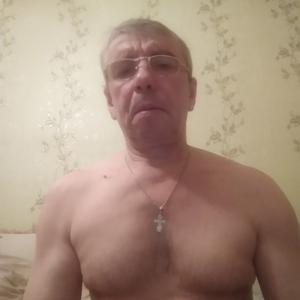 Парни в Ижевске: Юрий, 59 - ищет девушку из Ижевска