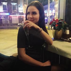 Девушки в Ульяновске: Катя , 33 - ищет парня из Ульяновска