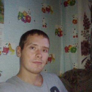 Парни в Вологде: Александр, 38 - ищет девушку из Вологды