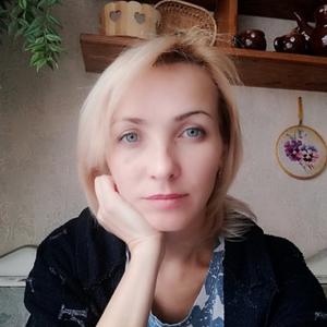 Девушки в Новоалтайске: Наталья, 40 - ищет парня из Новоалтайска