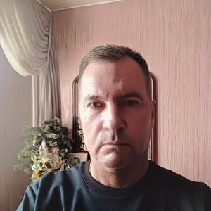 Парни в Челябинске: Юрий, 54 - ищет девушку из Челябинска