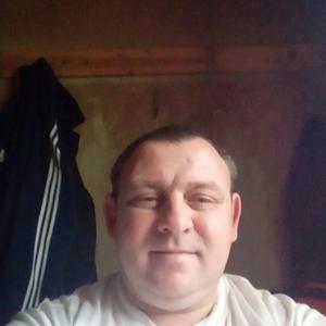Виталик, 42 года, Крымск