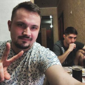 Парни в Азове: Александр, 26 - ищет девушку из Азова