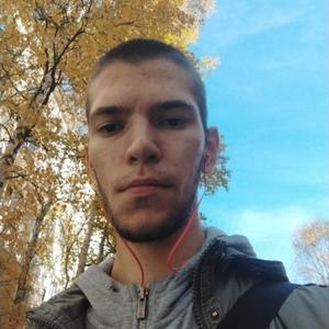 Парни в Нижневартовске: Андрей, 20 - ищет девушку из Нижневартовска