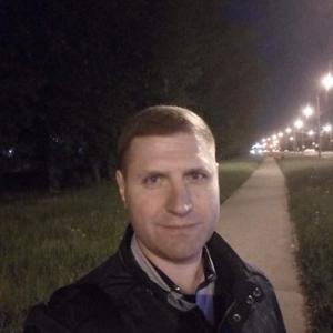 Парни в Нижний Новгороде: Владимир Майоров, 44 - ищет девушку из Нижний Новгорода