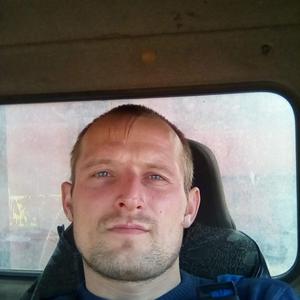 Андрей, 37 лет, Саратов