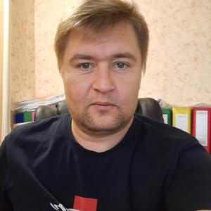 Илья, 44 года, Томск