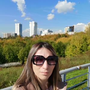 Девушки в Перми: Юлия, 40 - ищет парня из Перми