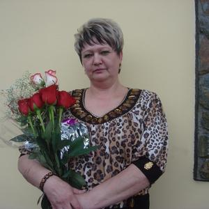 Людмила, 64 года, Белово