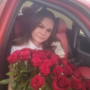 Юлия, 27 лет, Крыловская