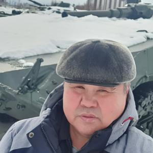 Парни в Якутске: Аммосов, 60 - ищет девушку из Якутска