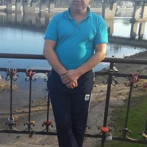 Парни в Смоленске: Геннадий, 54 - ищет девушку из Смоленска
