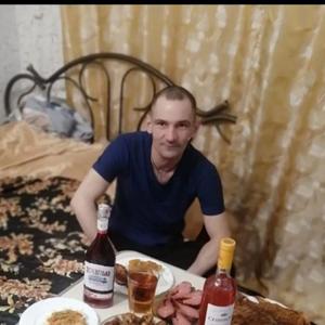 Парни в Хабаровске (Хабаровский край): Денис, 42 - ищет девушку из Хабаровска (Хабаровский край)