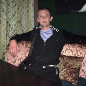 Парни в Новокузнецке: Николай, 39 - ищет девушку из Новокузнецка