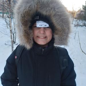 Парни в Комсомольске-На-Амуре: Артем, 23 - ищет девушку из Комсомольска-На-Амуре