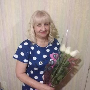 Девушки в Волгограде: Маруся, 55 - ищет парня из Волгограда
