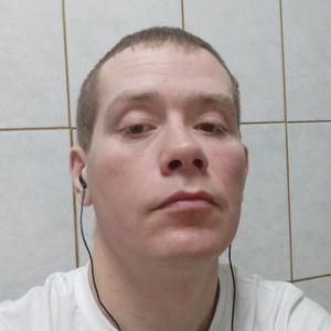Парни в Вологде: Александр, 38 - ищет девушку из Вологды