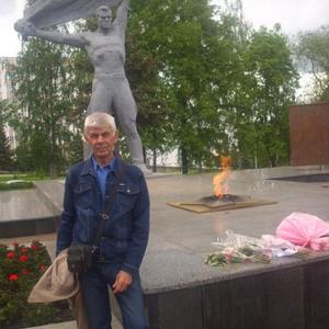 Парни в Перми: Виктор, 74 - ищет девушку из Перми