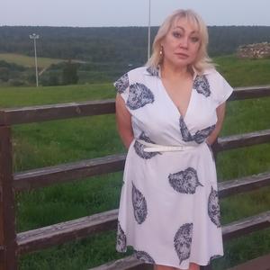 Девушки в Вологде: Tamara, 50 - ищет парня из Вологды