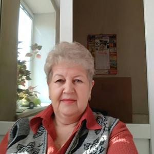 Девушки в Ульяновске: Ирина, 72 - ищет парня из Ульяновска