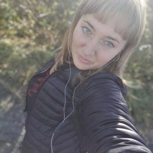 Девушки в Ялуторовске: Елена, 33 - ищет парня из Ялуторовска