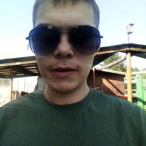 Парни в Новокузнецке: Алексей, 23 - ищет девушку из Новокузнецка