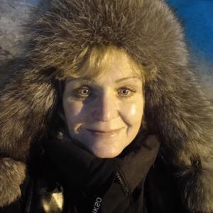 Лариса, 47 лет, Санкт-Петербург