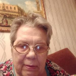 Девушки в Ульяновске: Людмила Басова, 75 - ищет парня из Ульяновска