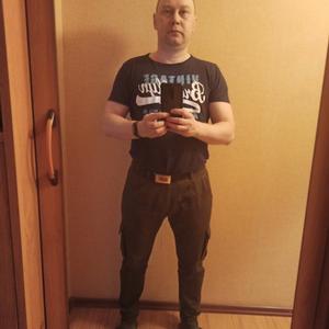 Парни в Сыктывкаре: Антон, 44 - ищет девушку из Сыктывкара