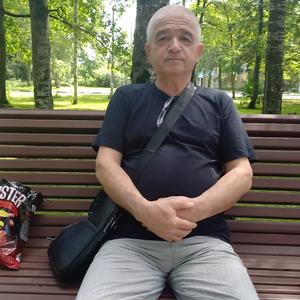 Саша, 59 лет, Москва
