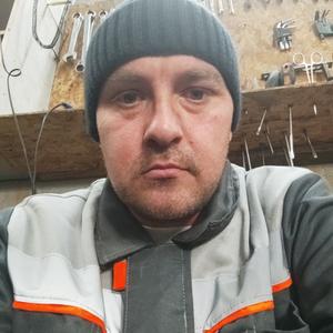 Виктор, 38 лет, Осинники