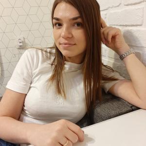 Девушки в Екатеринбурге: Юлия, 31 - ищет парня из Екатеринбурга