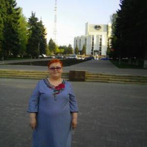 Девушки в Челябинске: Романтичая, 66 - ищет парня из Челябинска