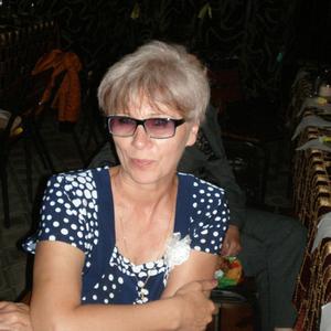 Лариса, 64 года, Калининград