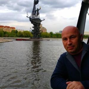 Евгений, 30 лет, Барнаул