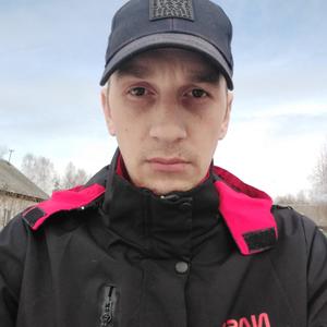 Александр, 32 года, Кувшиново