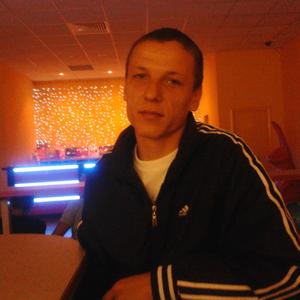 Парни в Тимашевске: Виталий , 40 - ищет девушку из Тимашевска