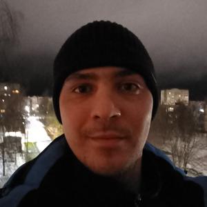 Парни в Твери: Сергей, 36 - ищет девушку из Твери