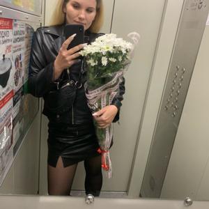 Девушки в Новороссийске: Арина, 29 - ищет парня из Новороссийска
