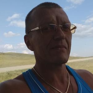 Парни в Барнауле (Алтайский край): Сергей, 52 - ищет девушку из Барнаула (Алтайский край)