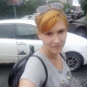 Девушки в Владивостоке: Евгения, 34 - ищет парня из Владивостока
