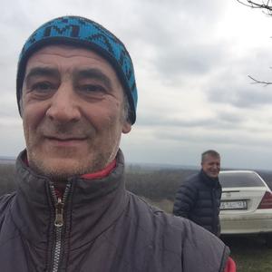 Андрей, 56 лет, Красногвардейское