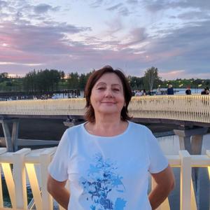 Девушки в Челябинске: Вера, 69 - ищет парня из Челябинска