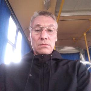 Виктор, 58 лет, Красноуфимск