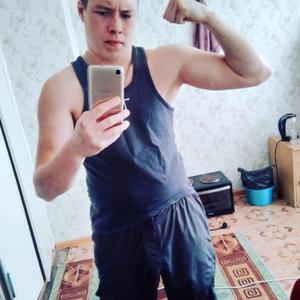 Парни в Саяногорске: Иван, 22 - ищет девушку из Саяногорска