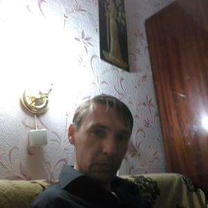 Парни в Шахты: Илья, 40 - ищет девушку из Шахты