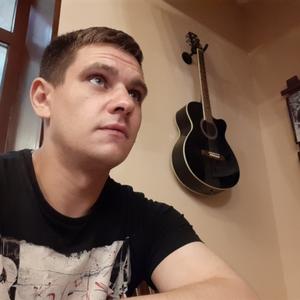 Парни в Нижневартовске: Максим, 36 - ищет девушку из Нижневартовска