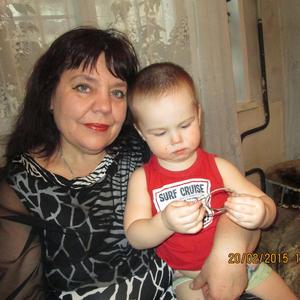 Девушки в Черногорске: Ульяна, 63 - ищет парня из Черногорска