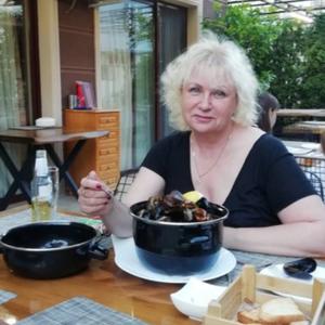 Девушки в Санкт-Петербурге: Маргарита, 66 - ищет парня из Санкт-Петербурга