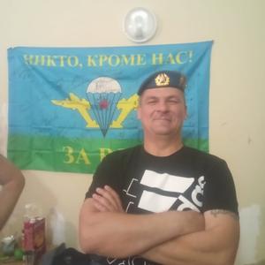 Парни в Пскове: Иван, 38 - ищет девушку из Пскова